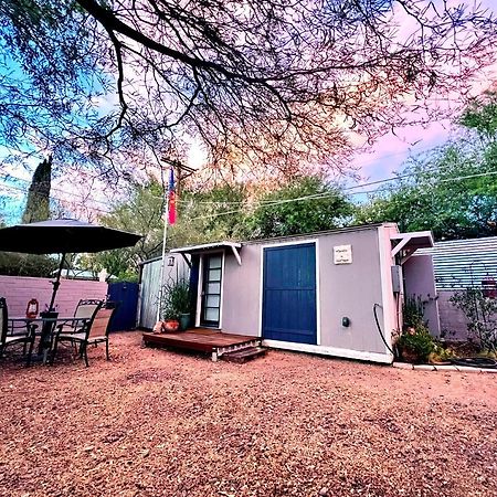 Cute Peaceful Tiny House Getaway W Backyard - Low Summer Rates! Tucson Eksteriør billede